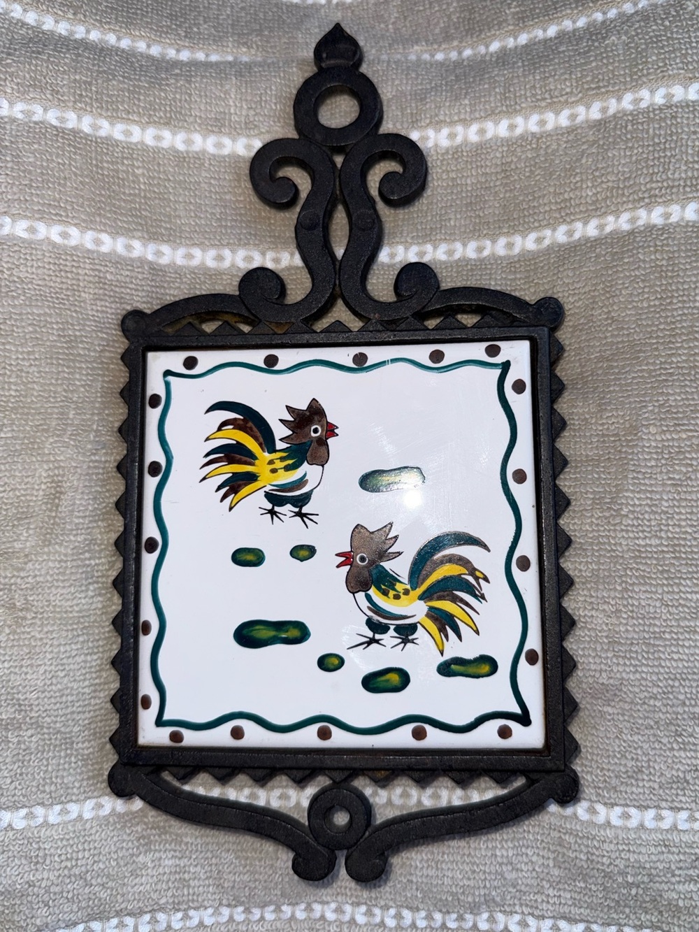 Vintage Rooster Ceramic Tile Wall Hanging • Wrought Iron Frame • Farmhouse Decor